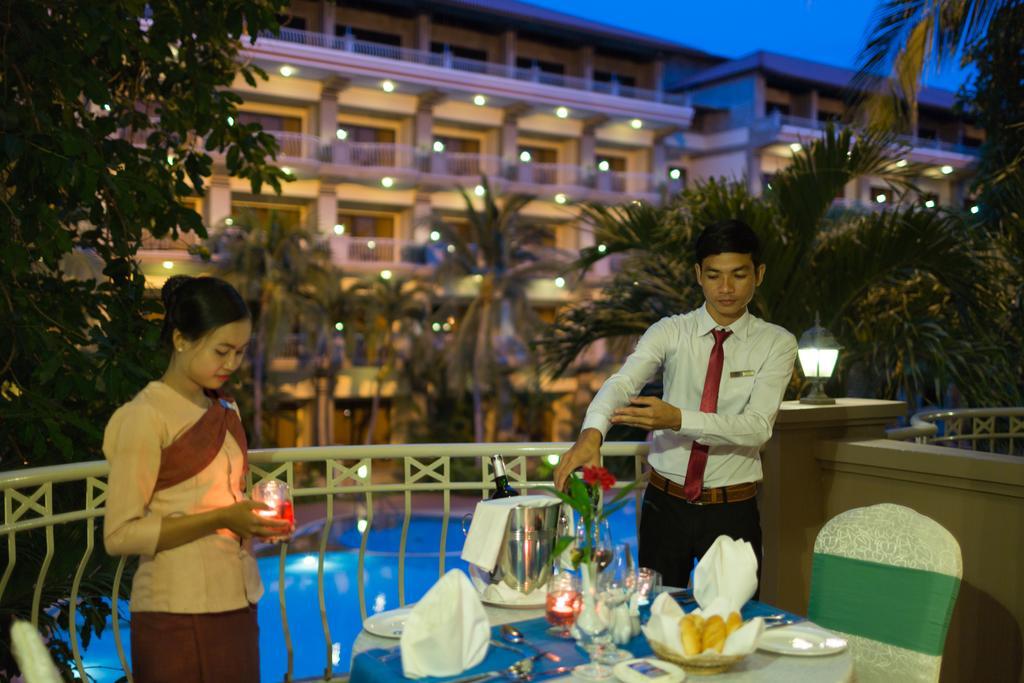 Angkor Howard Hotel Сием Реап Екстериор снимка