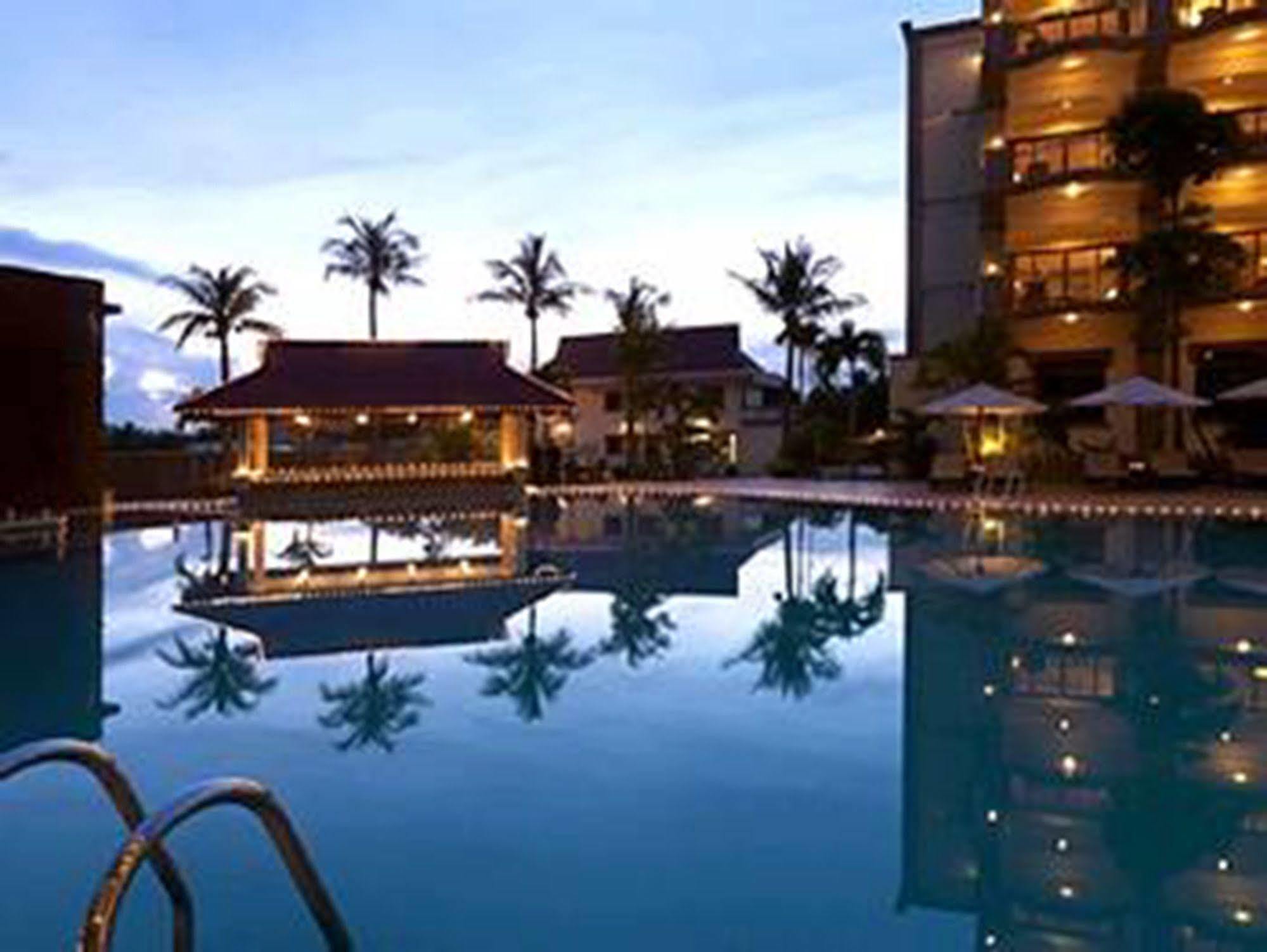 Angkor Howard Hotel Сием Реап Екстериор снимка