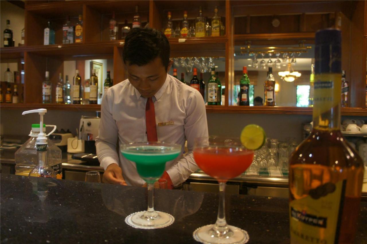 Angkor Howard Hotel Сием Реап Екстериор снимка