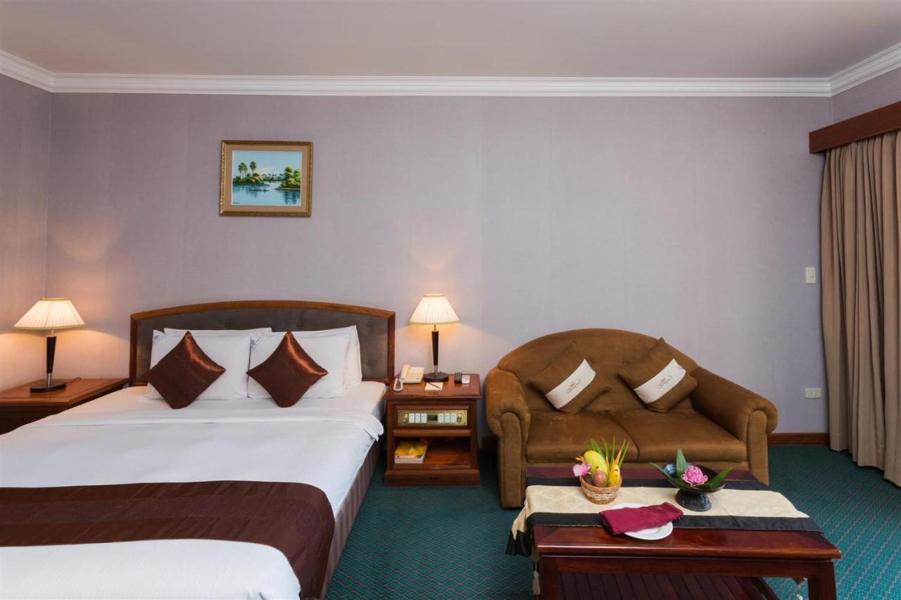 Angkor Howard Hotel Сием Реап Екстериор снимка