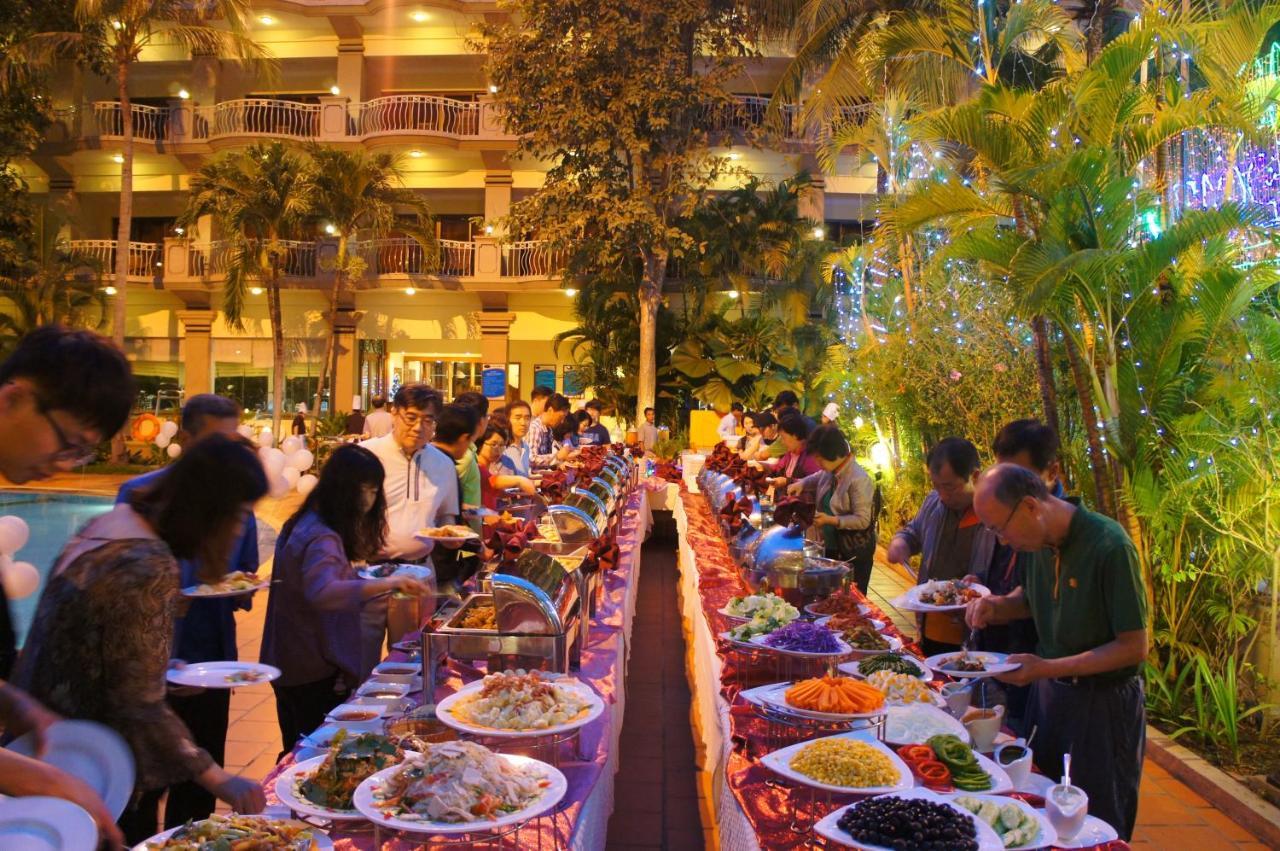 Angkor Howard Hotel Сием Реап Екстериор снимка