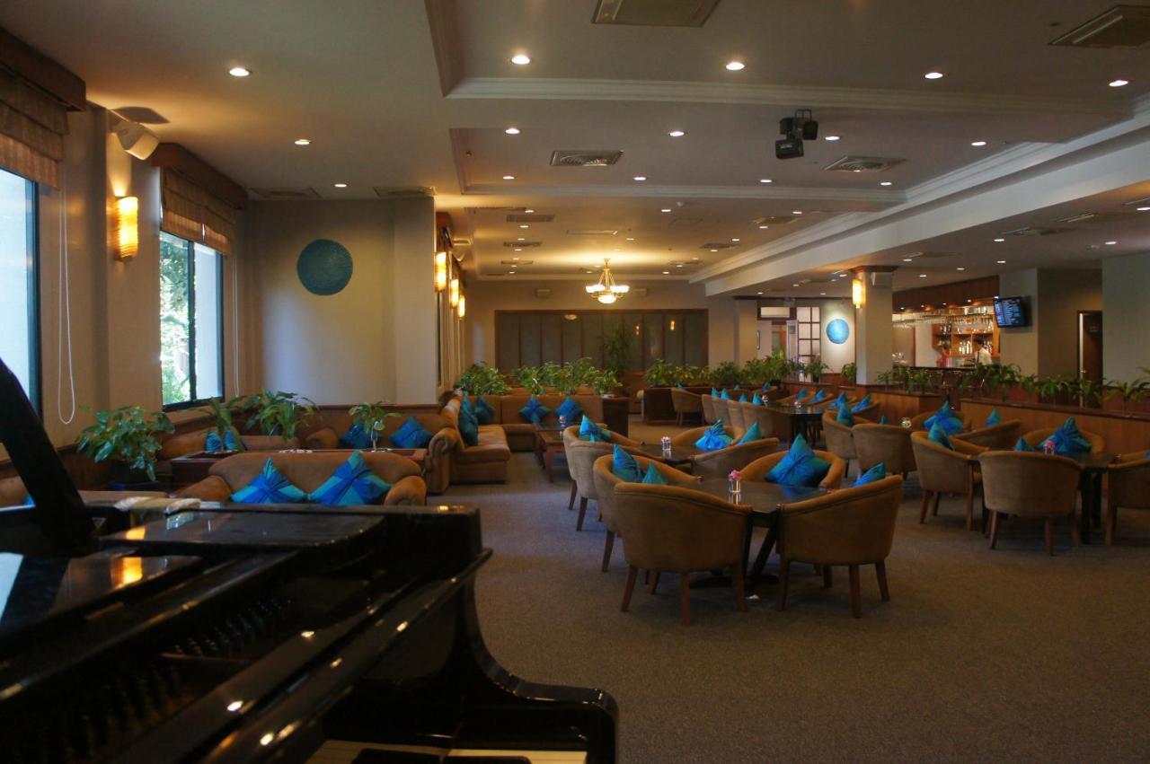 Angkor Howard Hotel Сием Реап Екстериор снимка